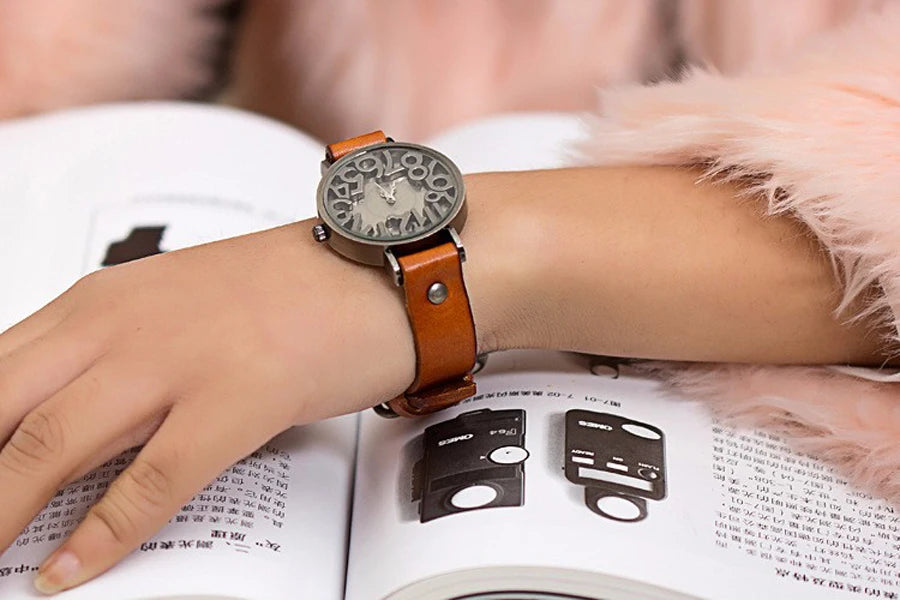 Shsby New Vintage Digital Hollow Genuine Cow Leather Strap Watches Women Dress Watches Female Quartz Watch Student Leisure Watch
