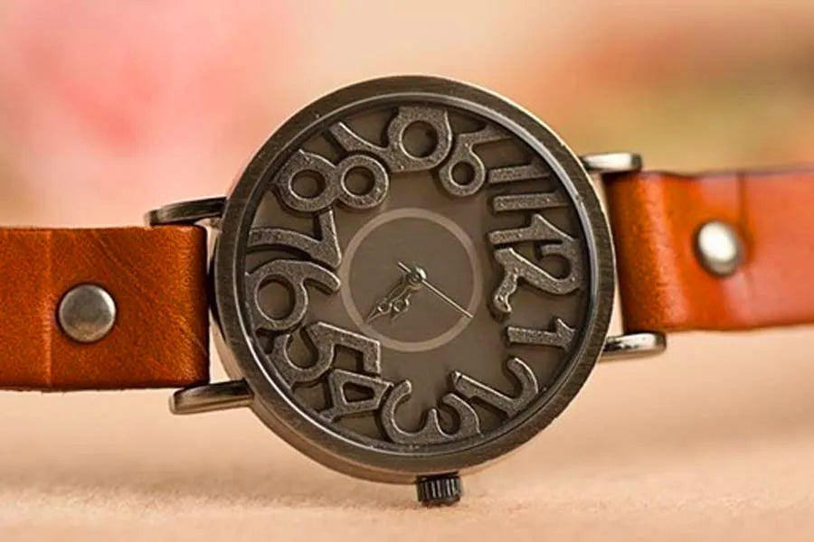 Shsby New Vintage Digital Hollow Genuine Cow Leather Strap Watches Women Dress Watches Female Quartz Watch Student Leisure Watch